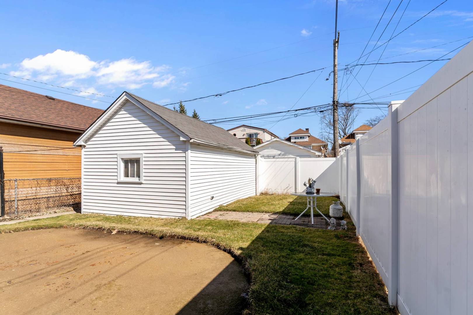 3023 N 76th Court, Elmwood Park, IL 60707