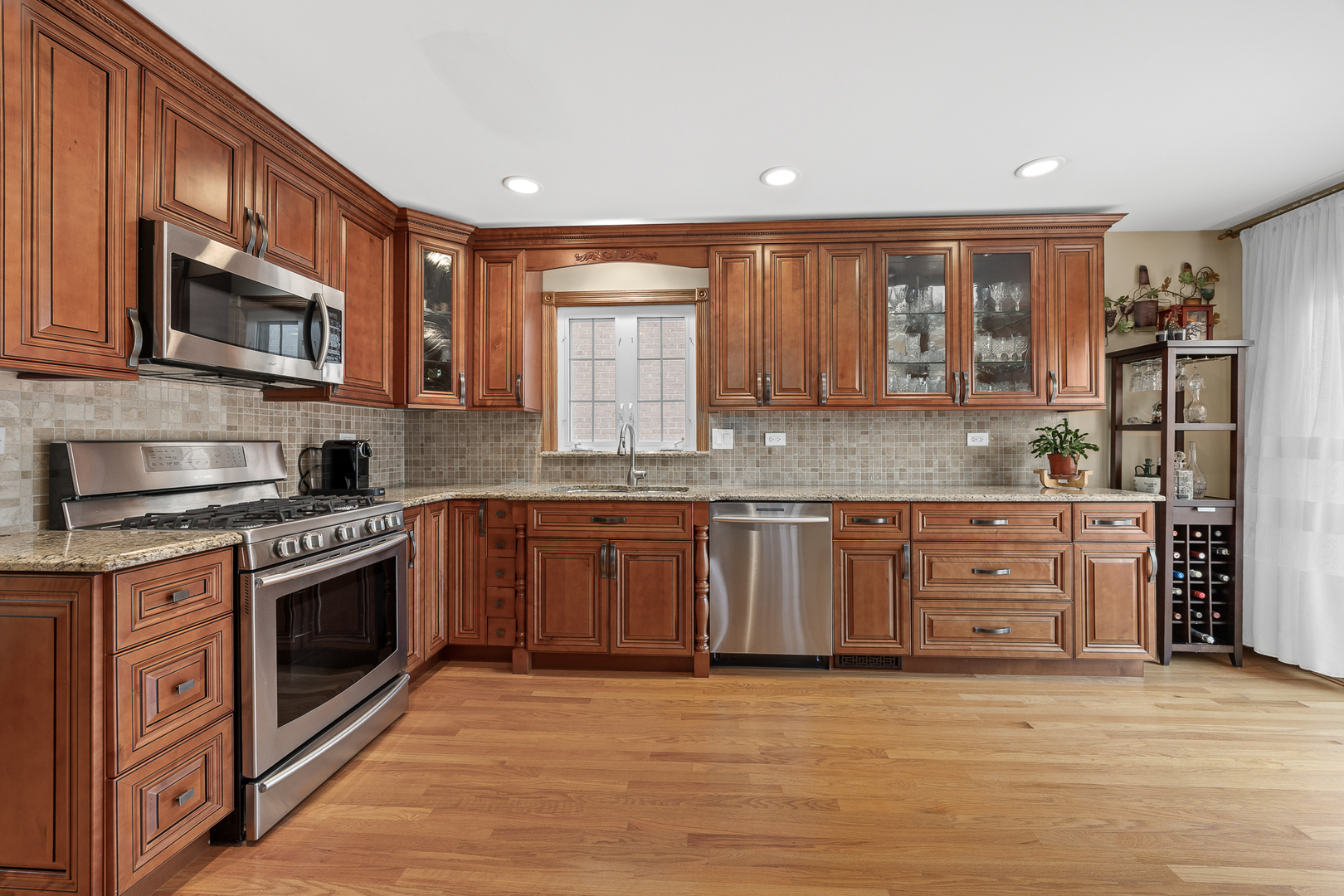 4930 N Clifton Avenue, Norridge, IL 60706