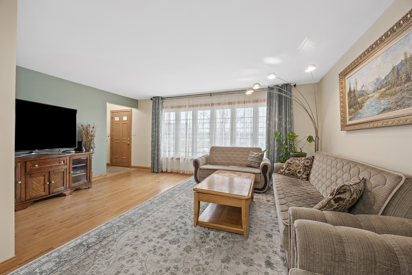 4930 N Clifton Avenue, Norridge, IL 60706