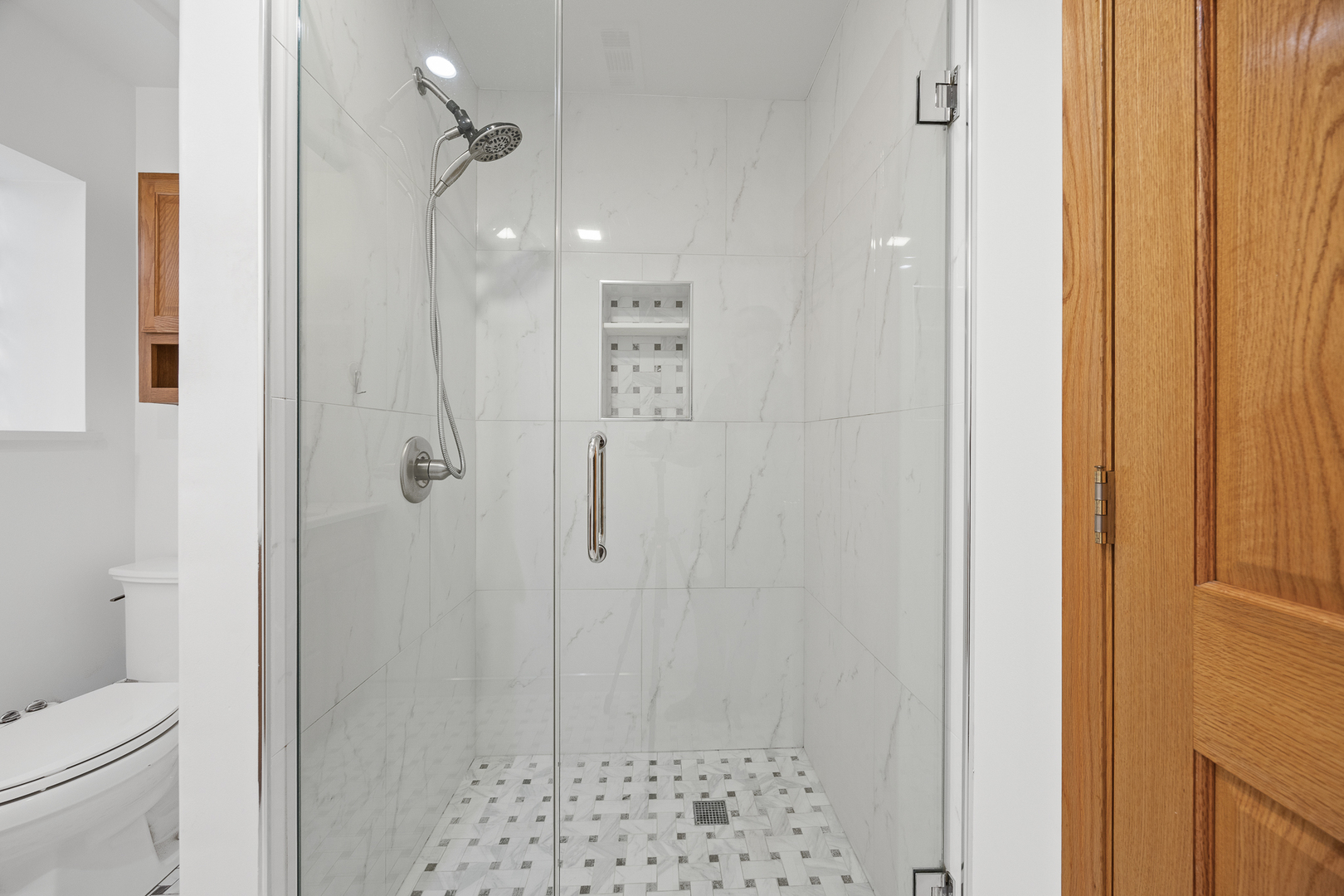 4930 N Clifton Avenue, Norridge, IL 60706