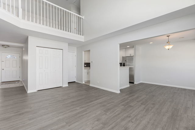 720 Hoover Drive, Carol Stream, IL 60188