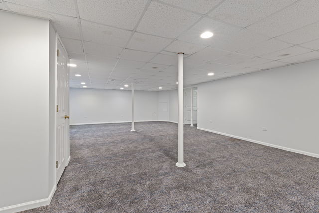 720 Hoover Drive, Carol Stream, IL 60188