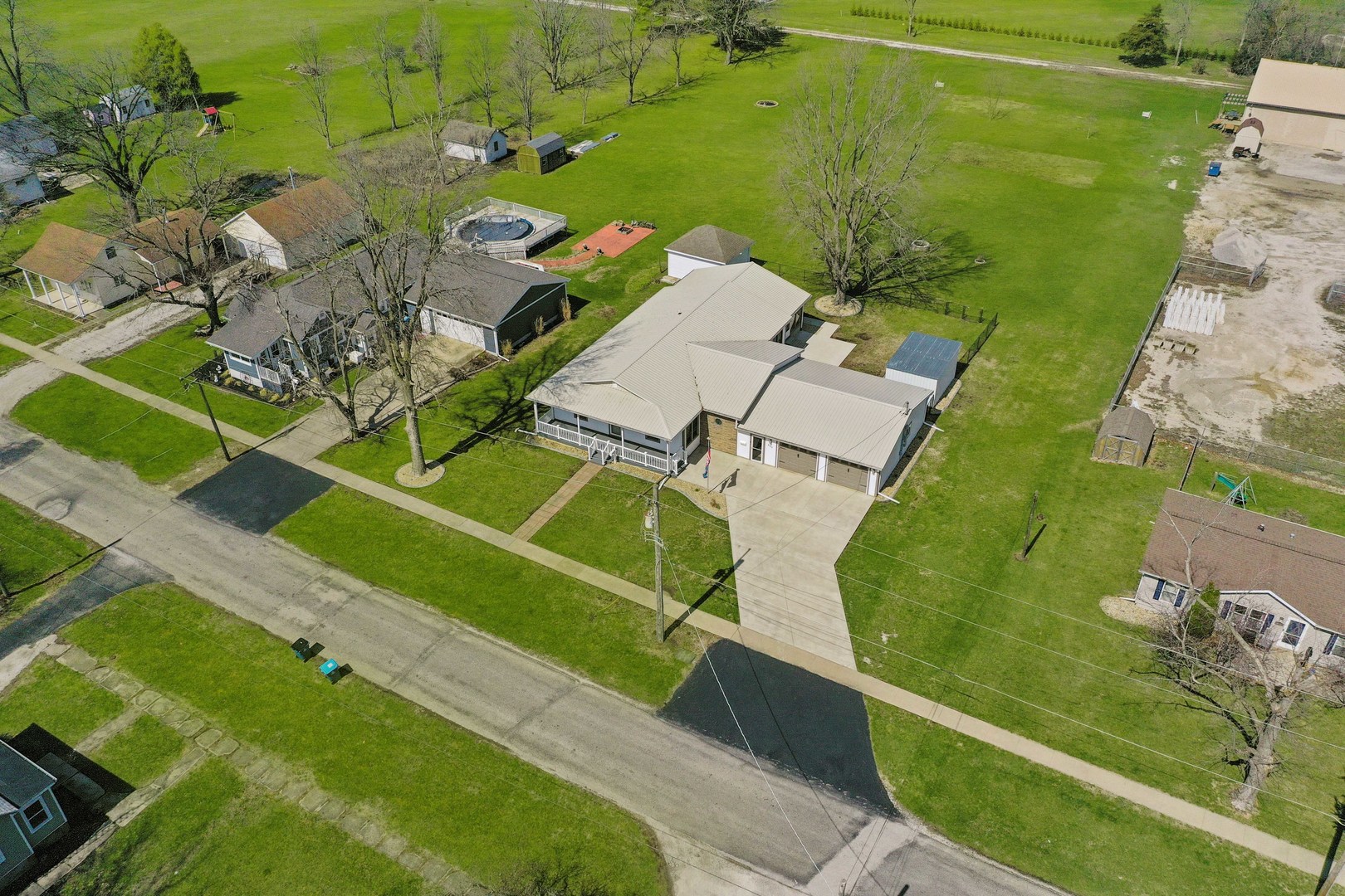 620 W 6th Street, Minonk, IL 61760