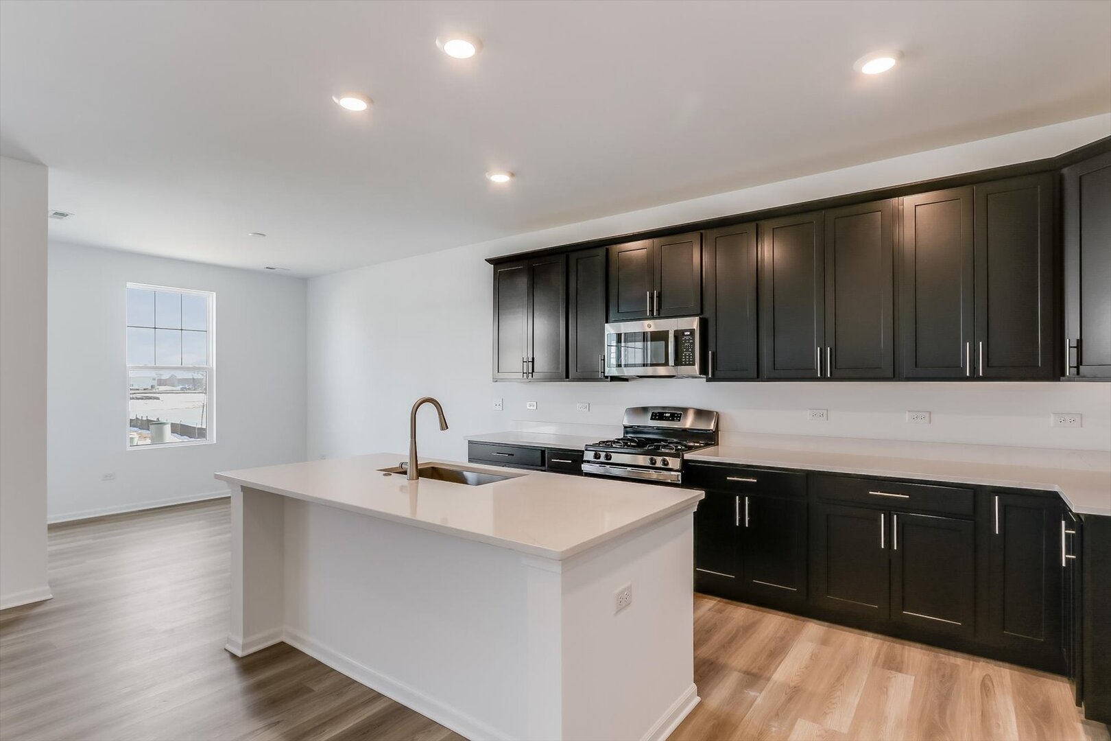 25506 W Alabaster Circle, Plainfield, IL 60544