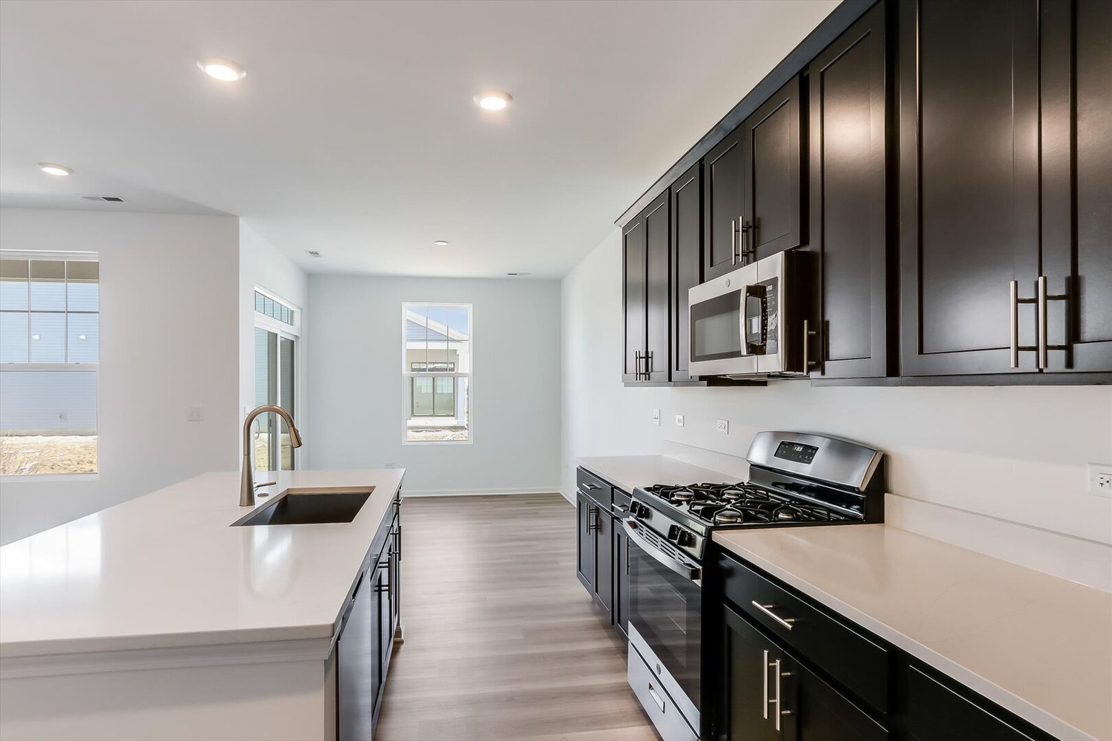 25506 W Alabaster Circle, Plainfield, IL 60544