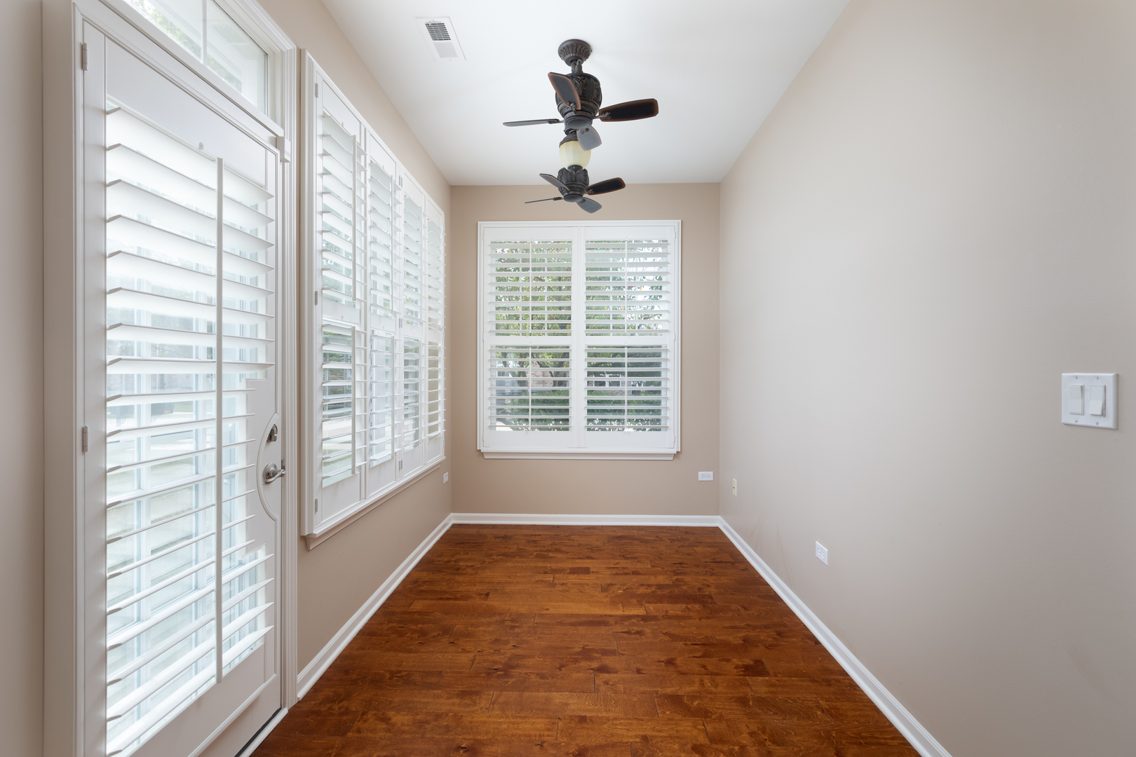 2629 Camberley Circle, Naperville, IL 60564