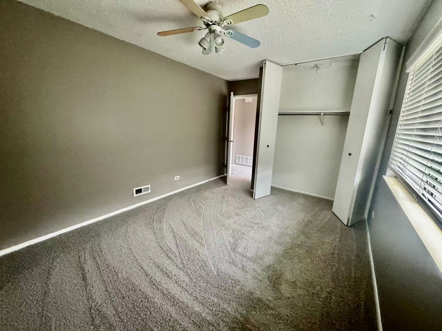 2658 Sumac Street, Woodridge, IL 60517