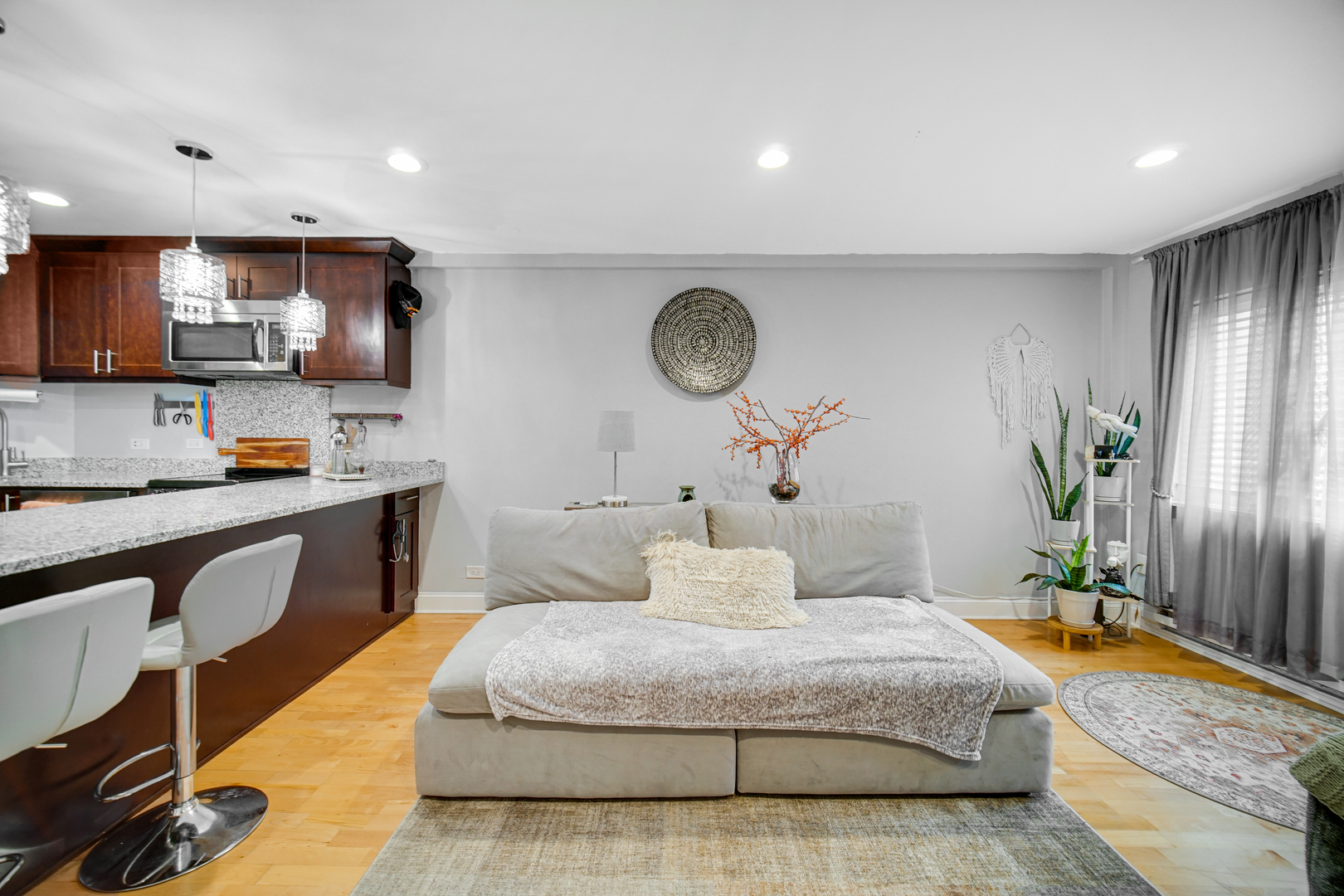 7830 W North Avenue #308, Elmwood Park, IL 60707