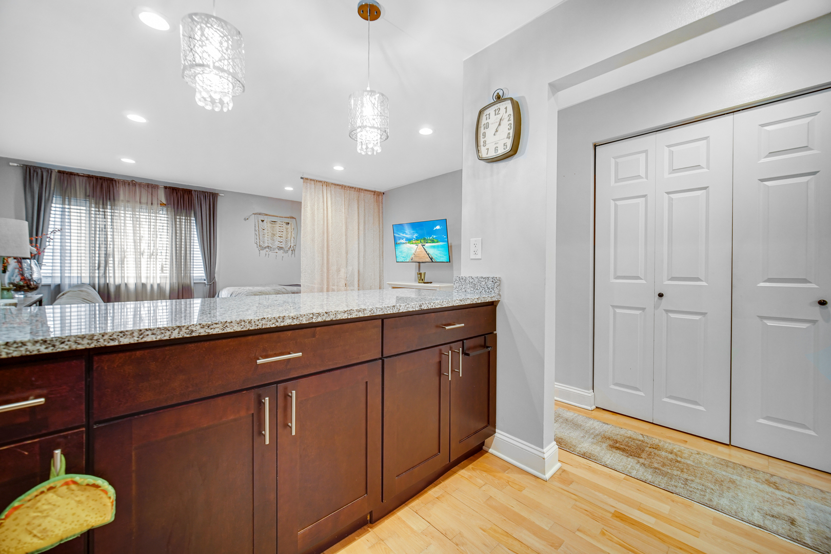 7830 W North Avenue #308, Elmwood Park, IL 60707