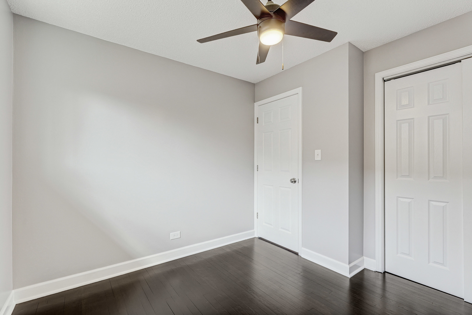 14739 Park Avenue, Oak Forest, IL 60452