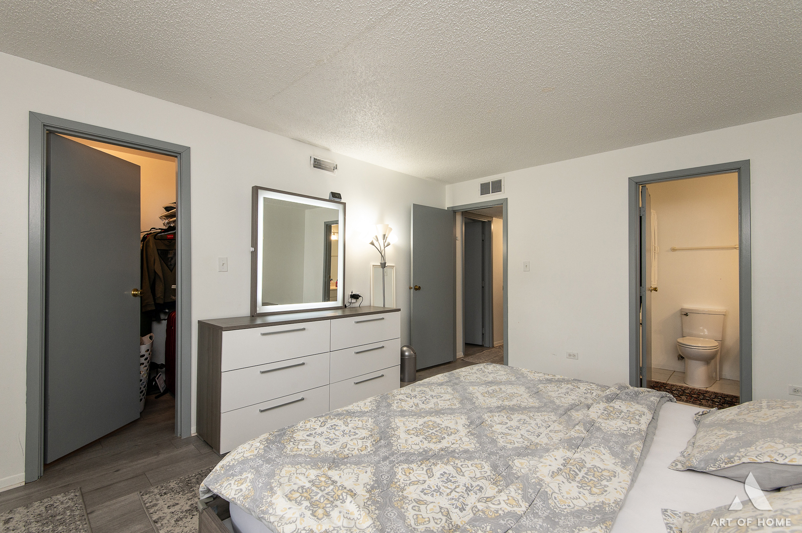 15713 orlan brook Drive #100, Orland Park, IL 60462