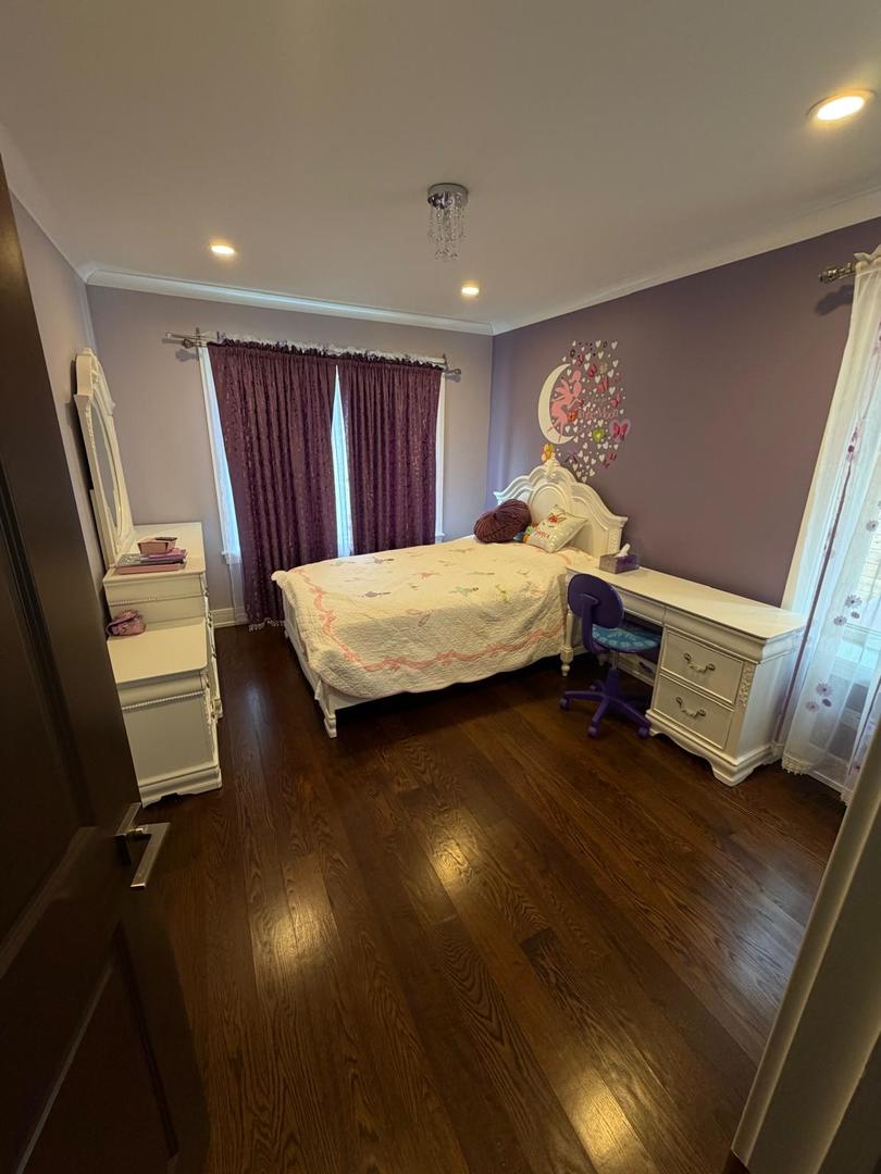 4N150 Hawthorne Avenue, Bensenville, IL 60106