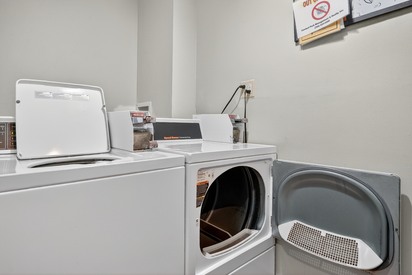 6670 S BRAINARD Avenue #209, Countryside, IL 60525