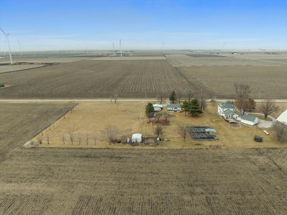 2873 Cty Road 1600N, Minonk, IL 61760