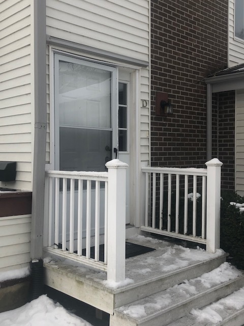 329 Carthage Court #D, Bloomingdale, IL 60108