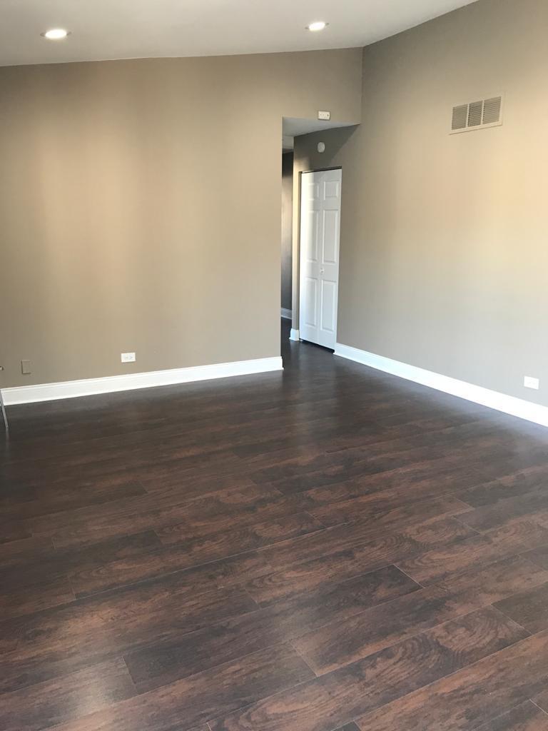 329 Carthage Court #D, Bloomingdale, IL 60108