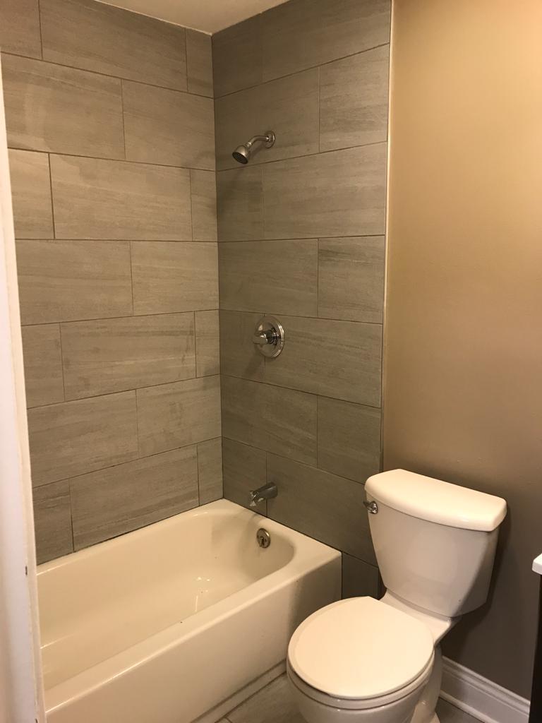 329 Carthage Court #D, Bloomingdale, IL 60108