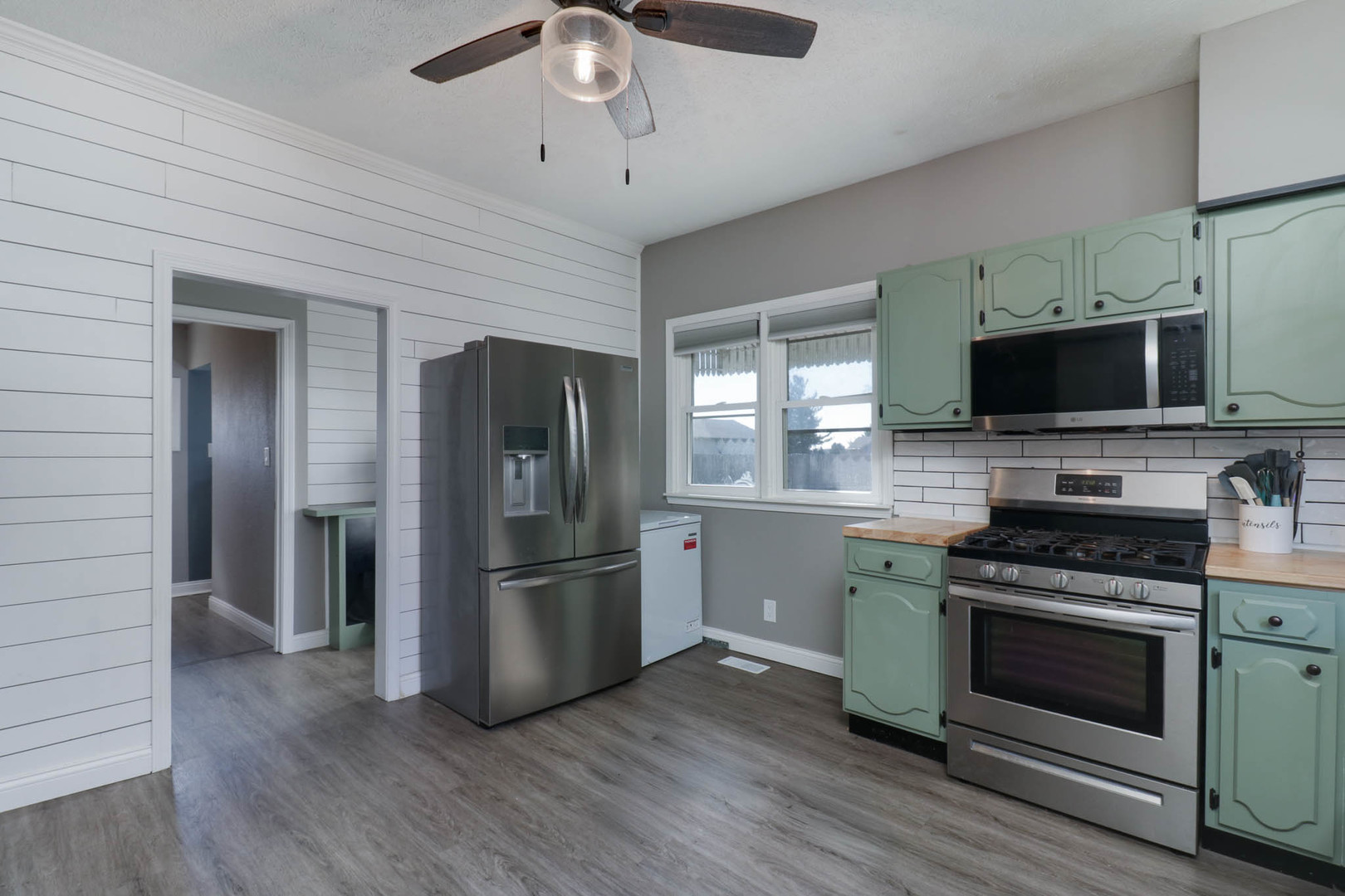 207 E Field Street, Secor, IL 61771