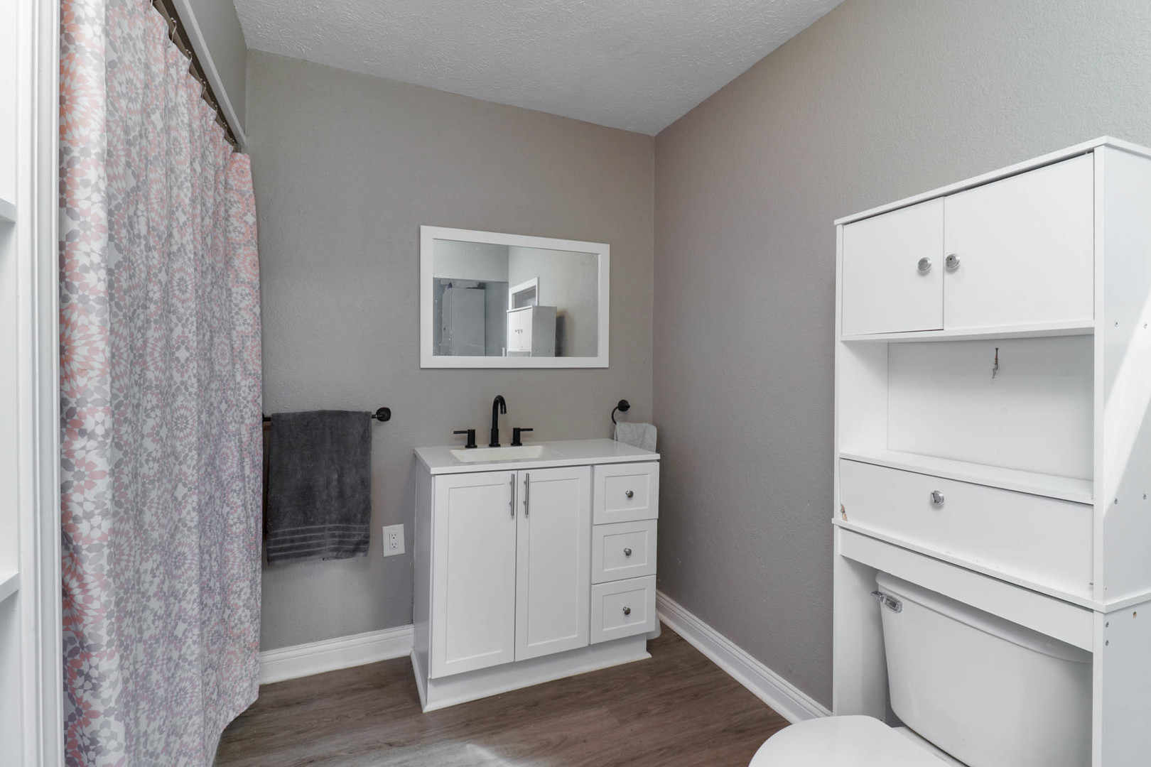 207 E Field Street, Secor, IL 61771