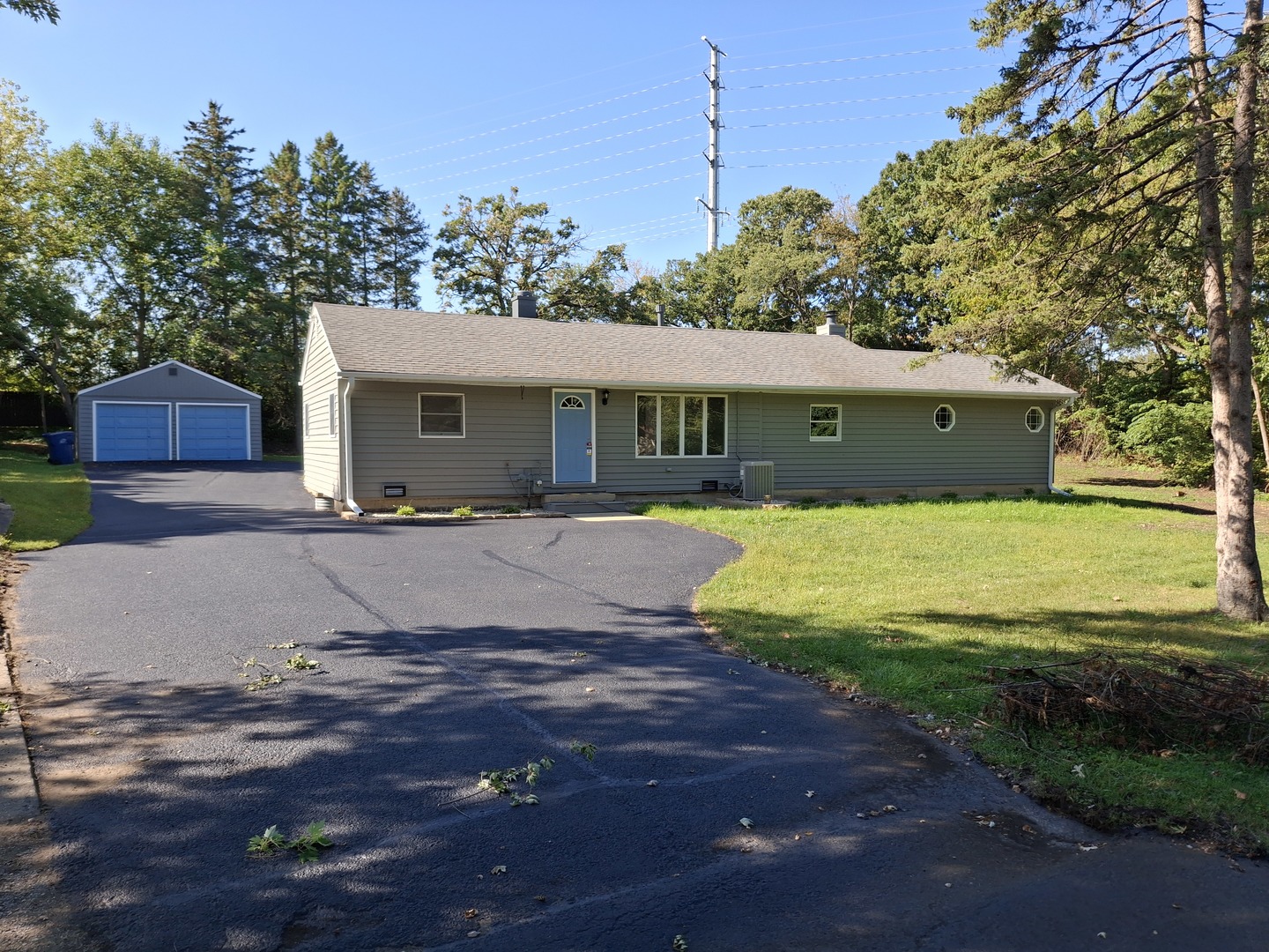 22371 W Terry Drive, Lake Villa, IL 60046