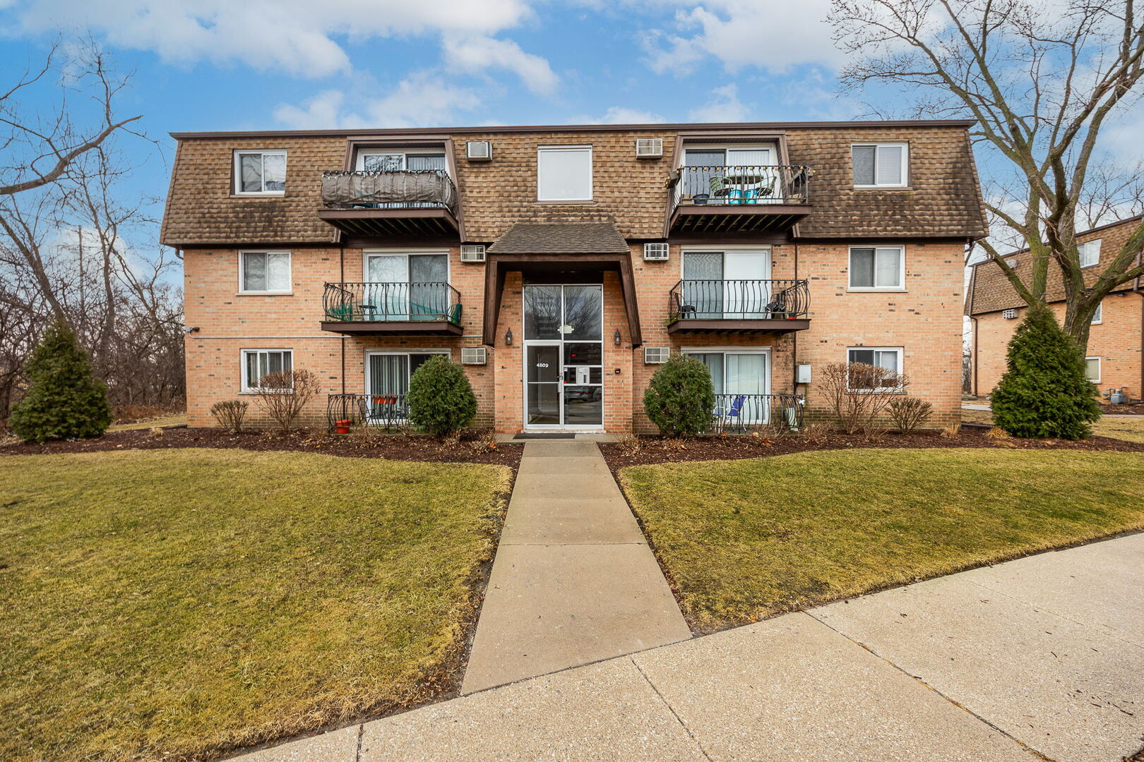 4809 ENGLE Road #1C, Alsip, IL 60803