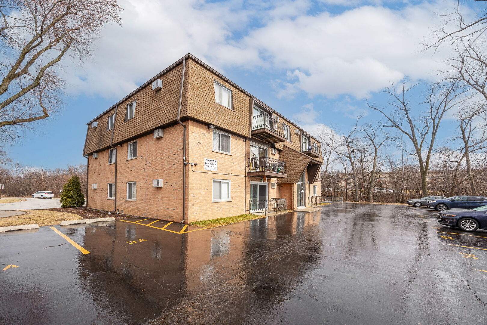 4809 ENGLE Road #1C, Alsip, IL 60803