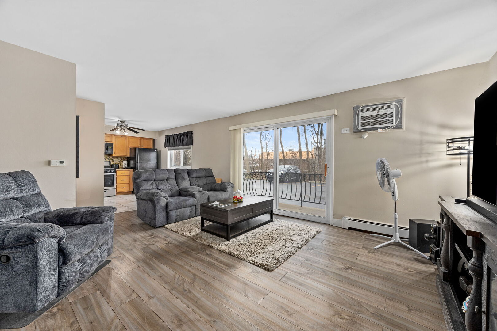 4809 ENGLE Road #1C, Alsip, IL 60803