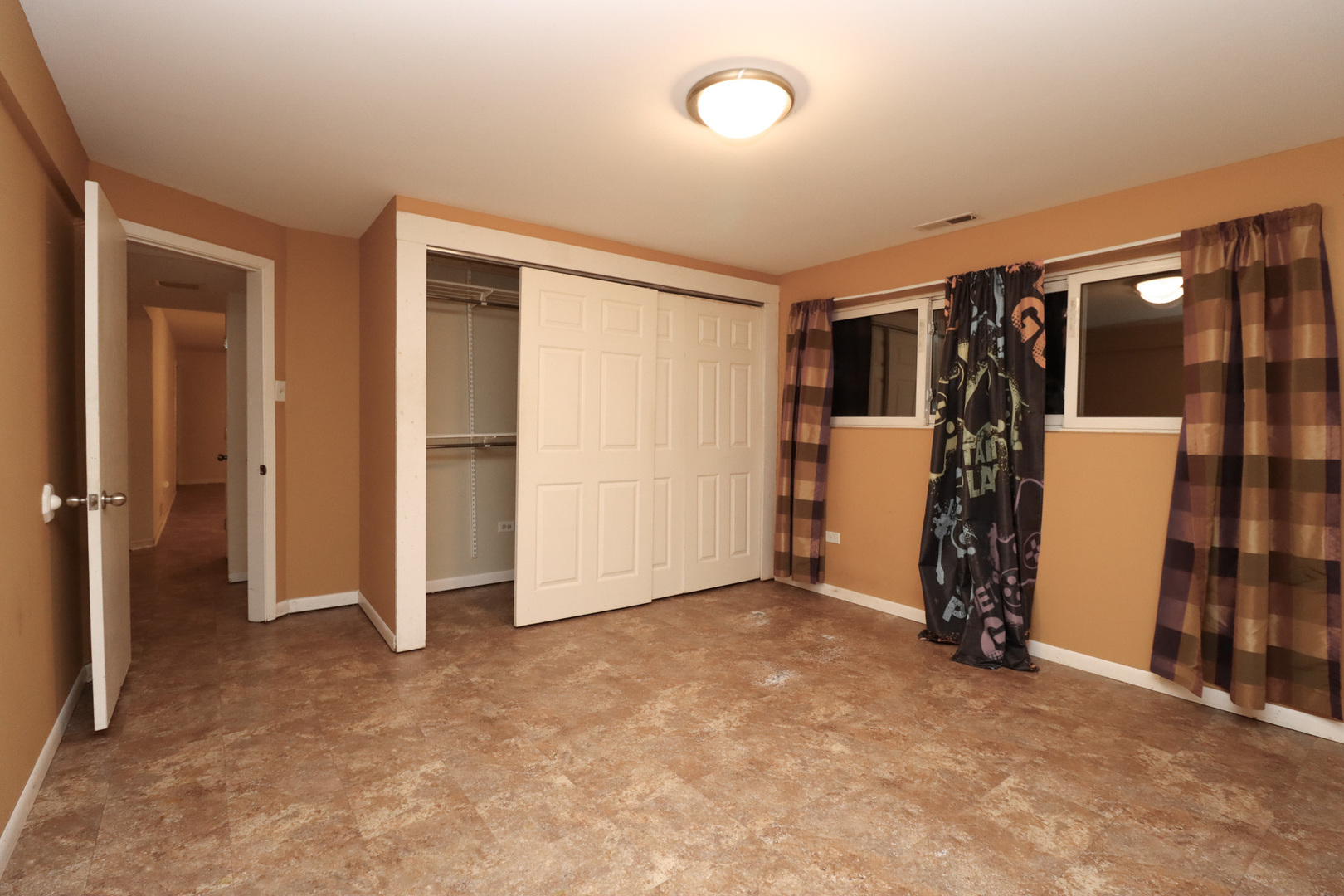 500 N Westwood Avenue, Lombard, IL 60148