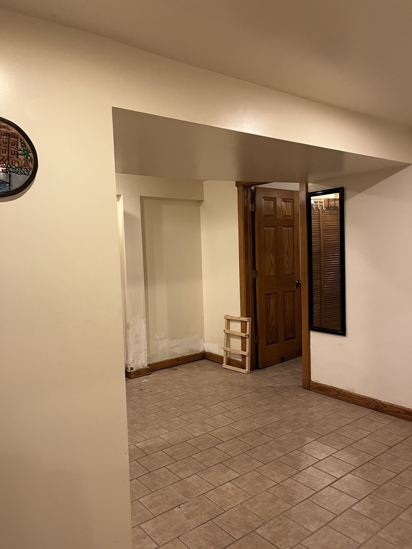 2522 S 3rd Avenue, Riverside, IL 60546