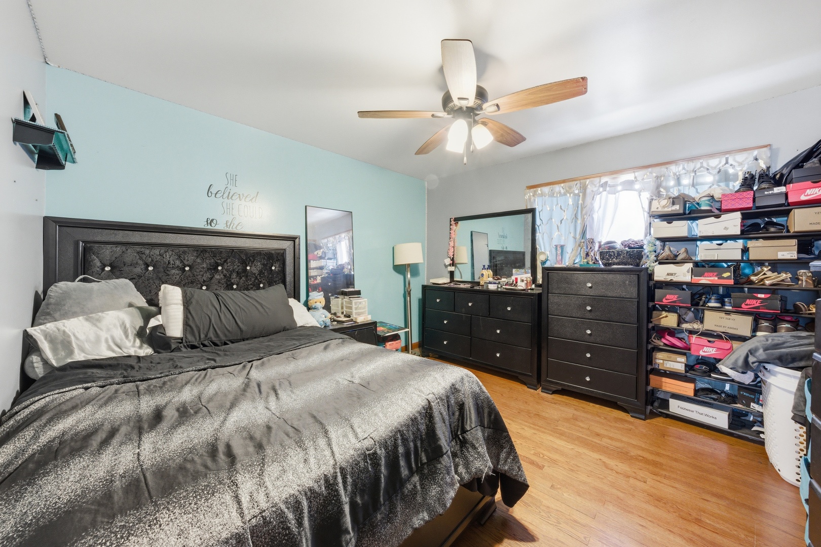 702 E 162nd Place, South Holland, IL 60473