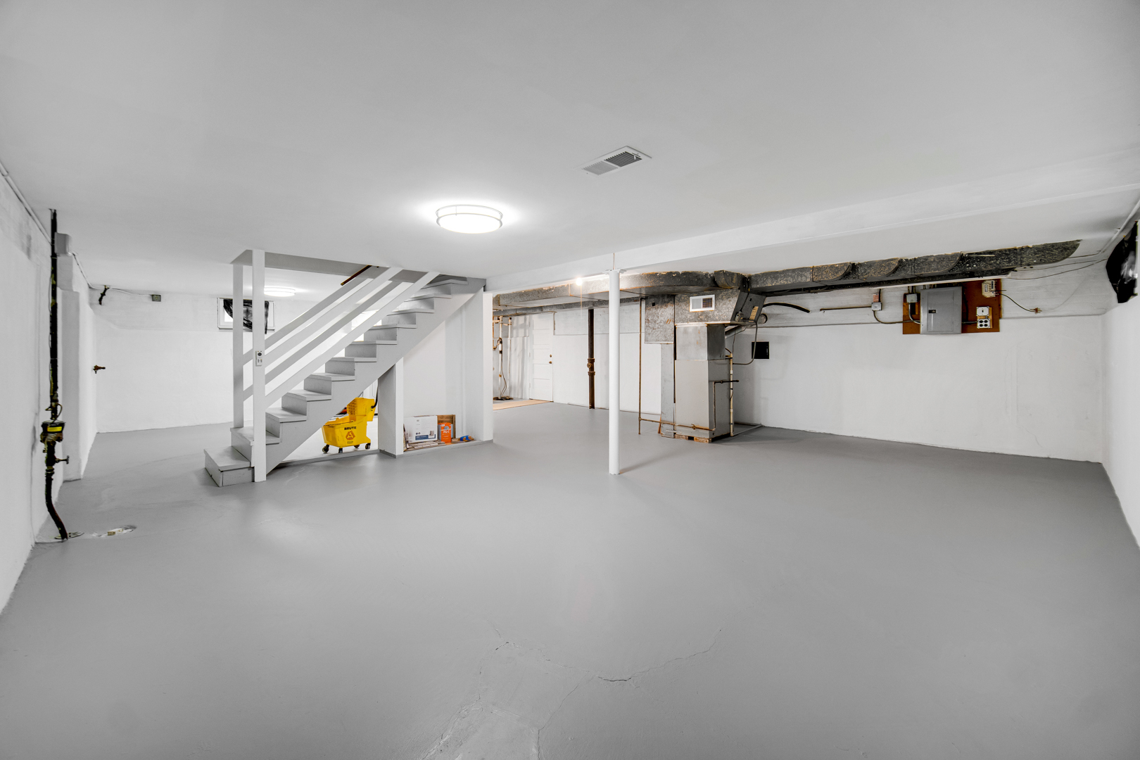 1201 Grove Avenue, Park Ridge, IL 60068