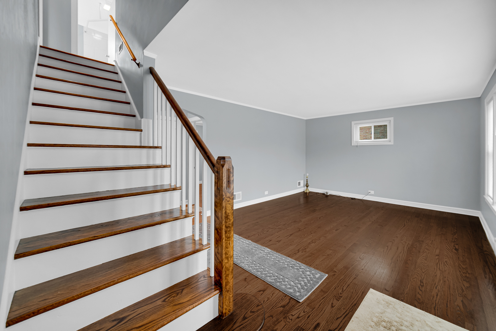 1201 Grove Avenue, Park Ridge, IL 60068