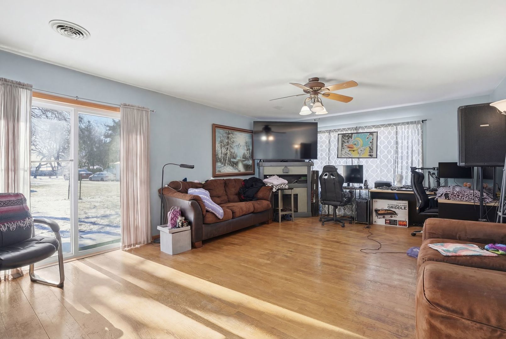 5455 Sand Ridge Road, Morris, IL 60450