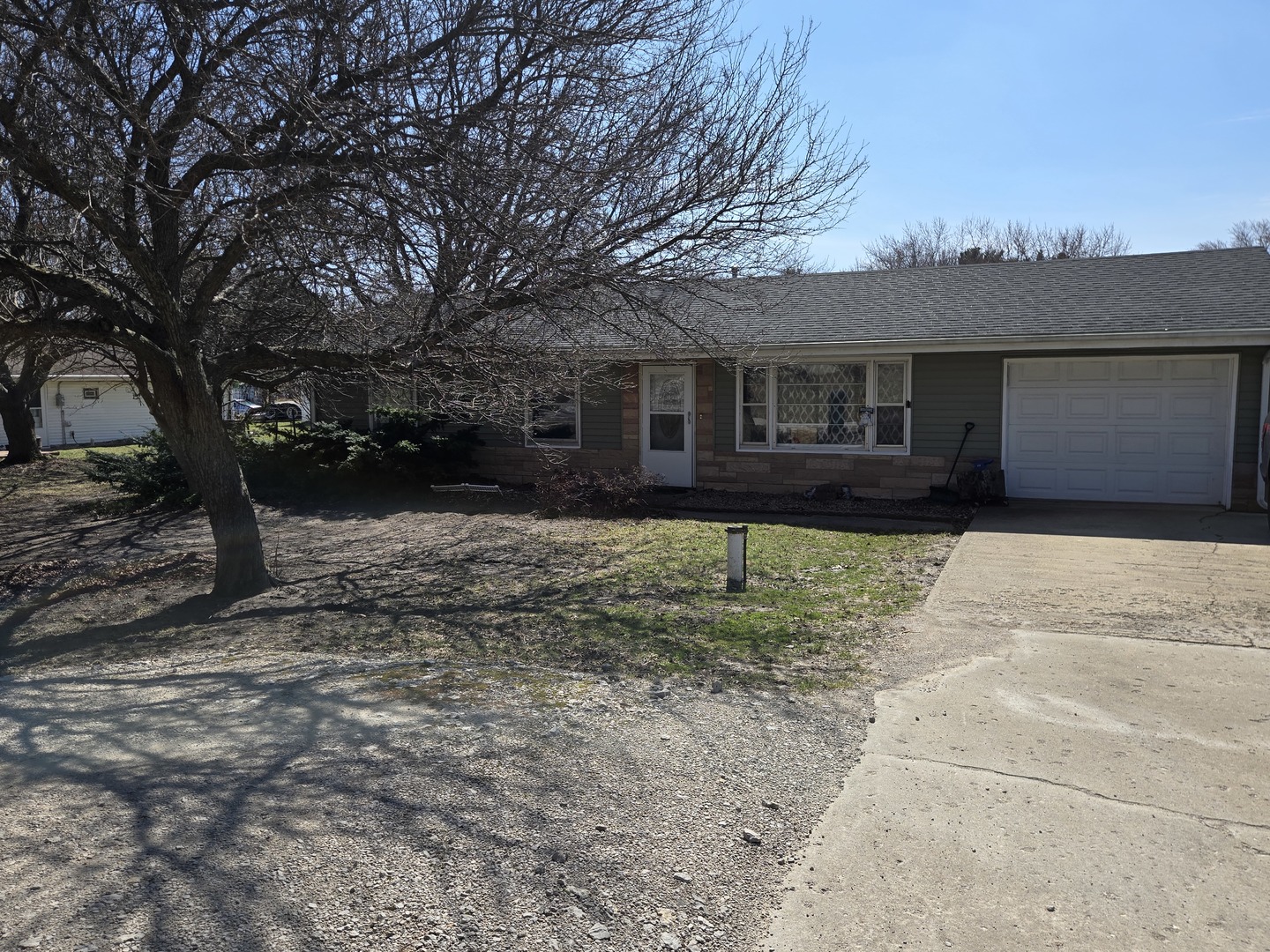 5455 Sand Ridge Road, Morris, IL 60450