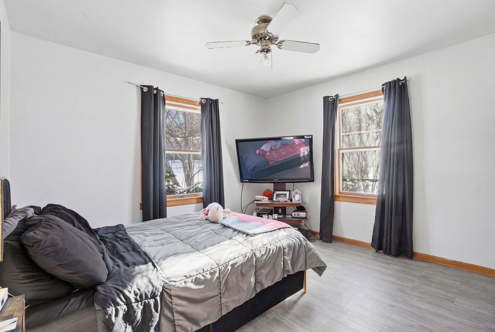 5455 Sand Ridge Road, Morris, IL 60450