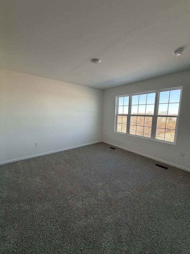 1558 Sequoia Way #1558, Pingree Grove, IL 60140