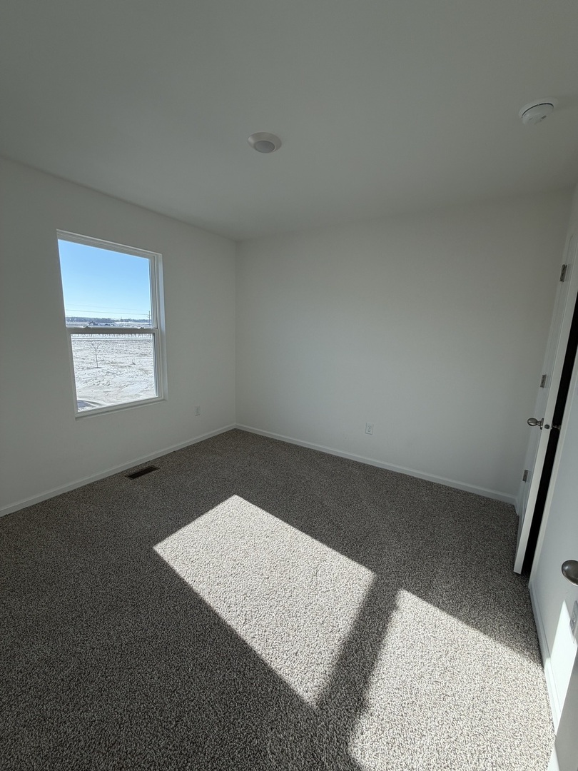 1558 Sequoia Way #1558, Pingree Grove, IL 60140