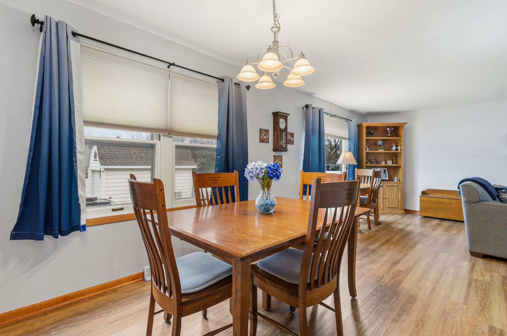 1017 Putnam Drive, Lockport, IL 60441