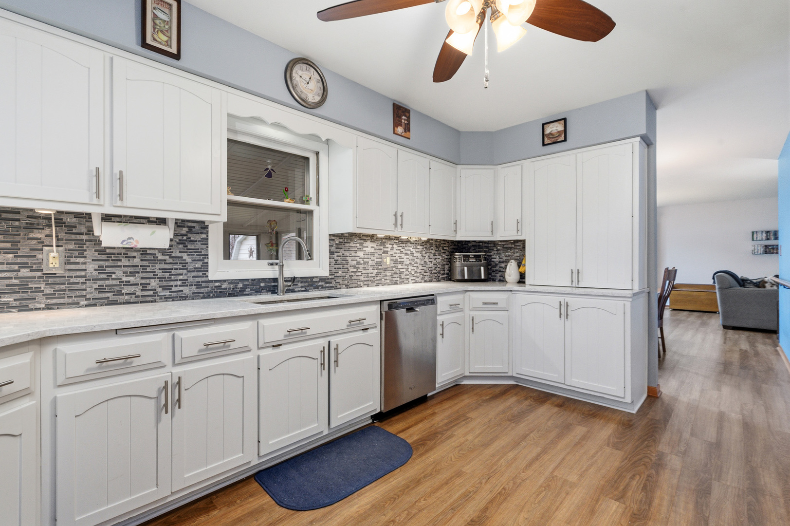 1017 Putnam Drive, Lockport, IL 60441