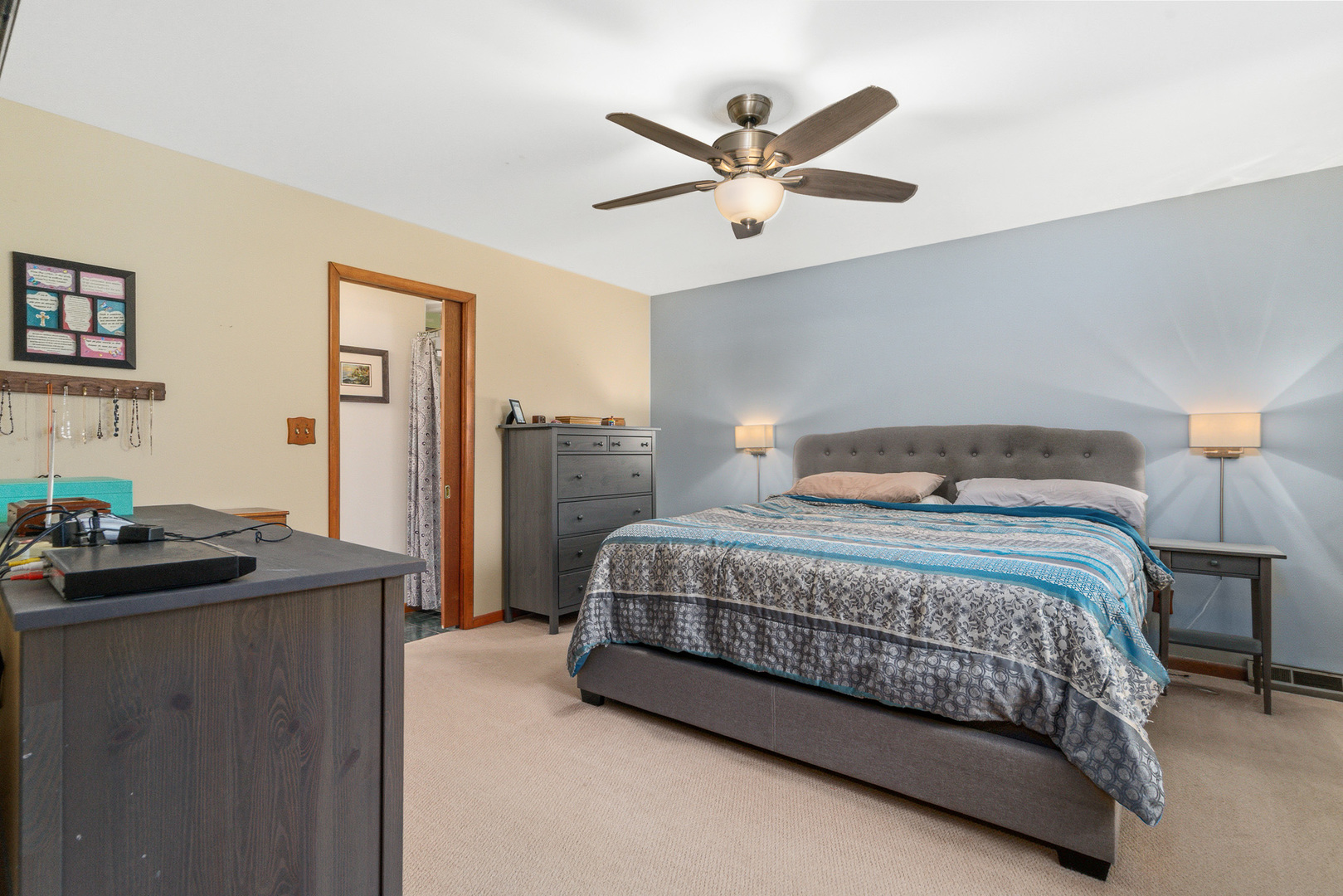 1017 Putnam Drive, Lockport, IL 60441