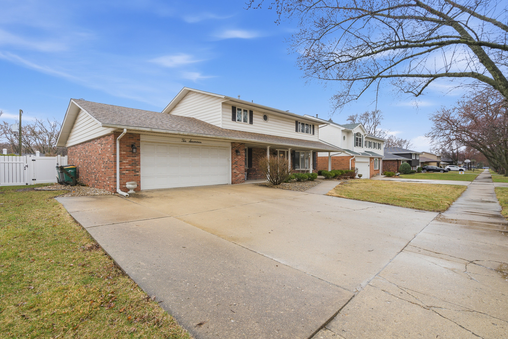 1017 Putnam Drive, Lockport, IL 60441