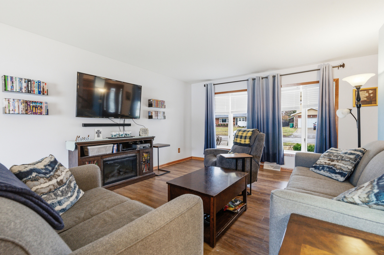 1017 Putnam Drive, Lockport, IL 60441