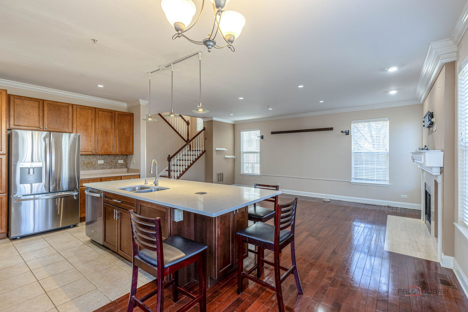 874 Savoy Court, Lake Zurich, IL 60047