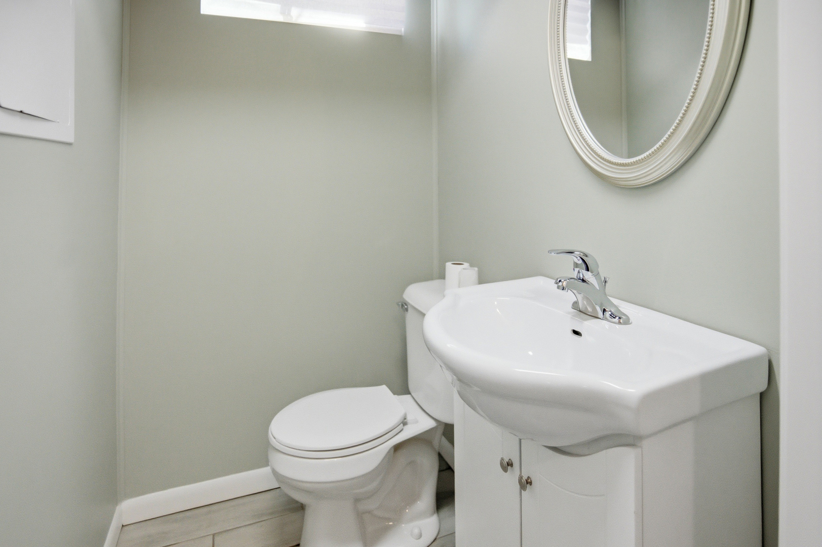 830 S La Grange Road, La Grange, IL 60525