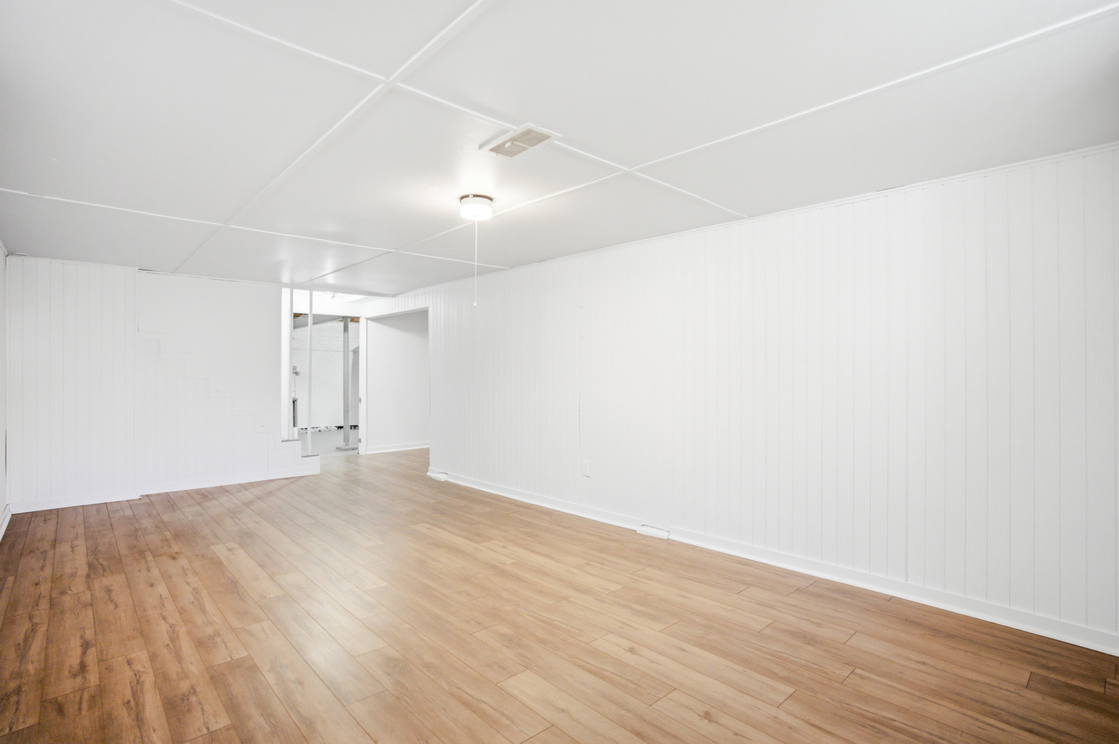 830 S La Grange Road, La Grange, IL 60525