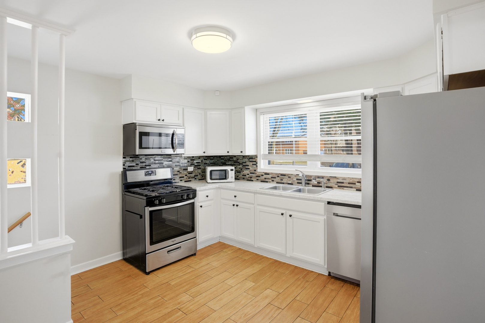 830 S La Grange Road, La Grange, IL 60525