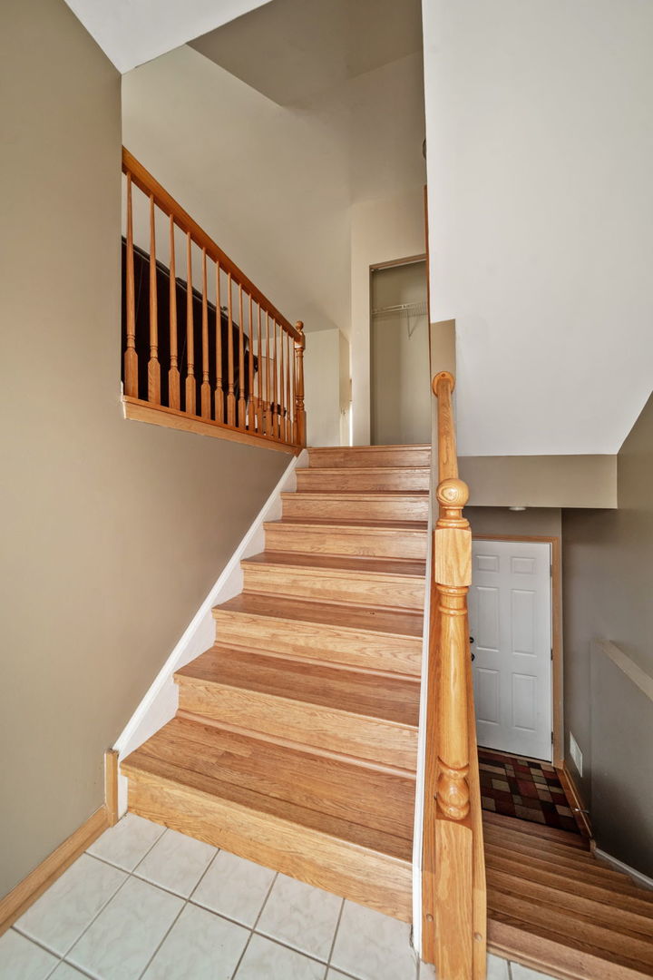 1702 Fieldstone Drive, Shorewood, IL 60404