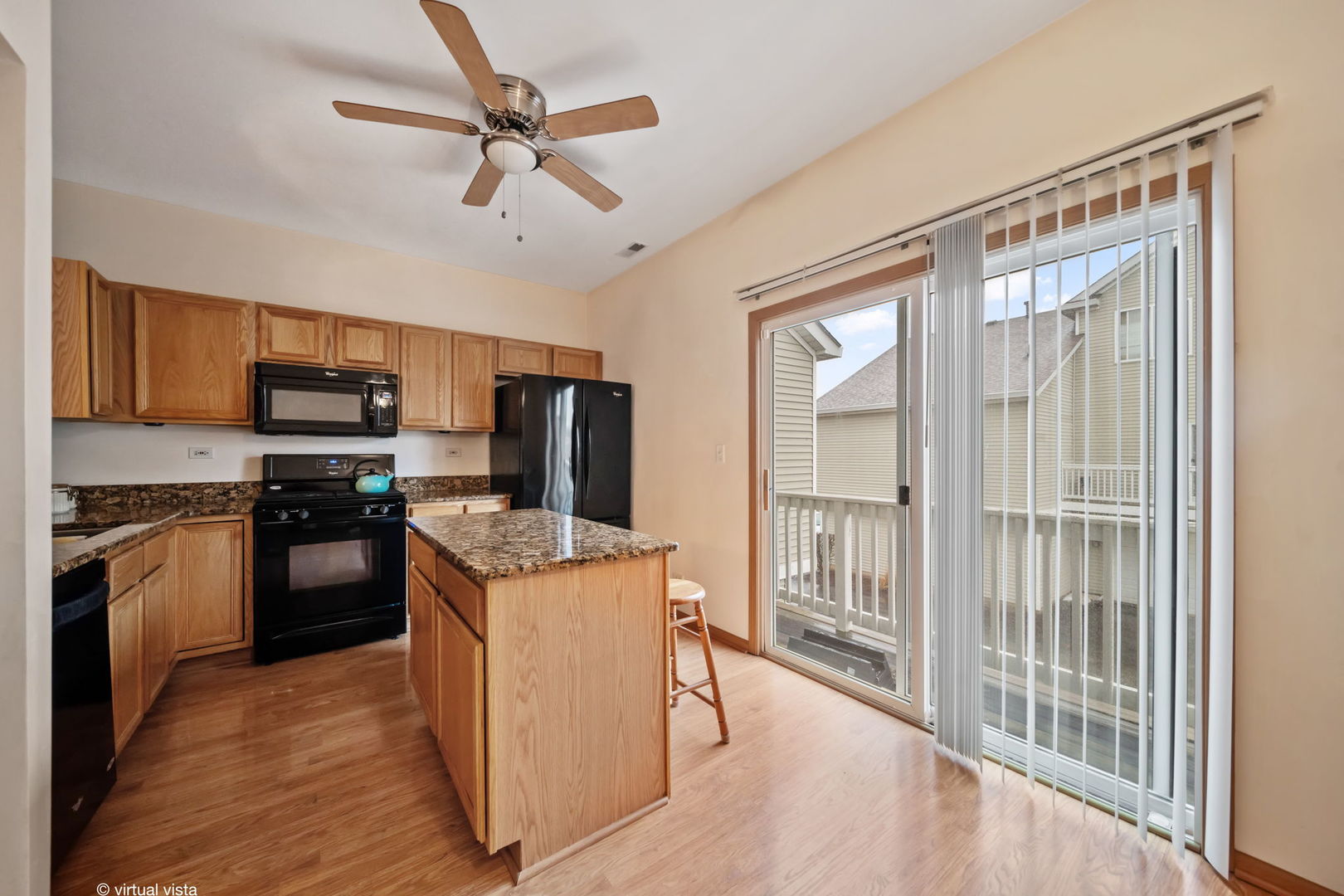 1702 Fieldstone Drive, Shorewood, IL 60404