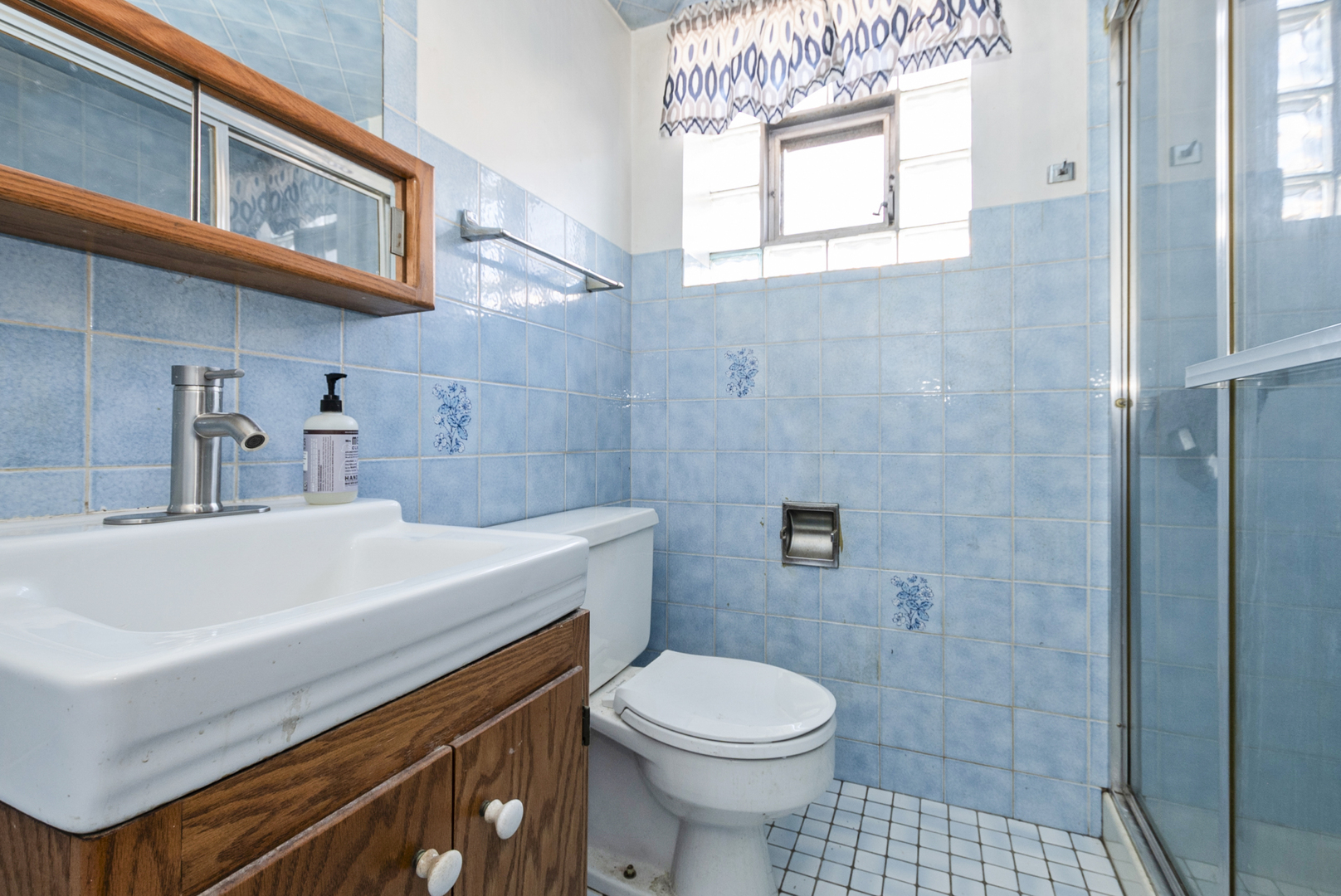 14455 Kedvale Avenue, Midlothian, IL 60445