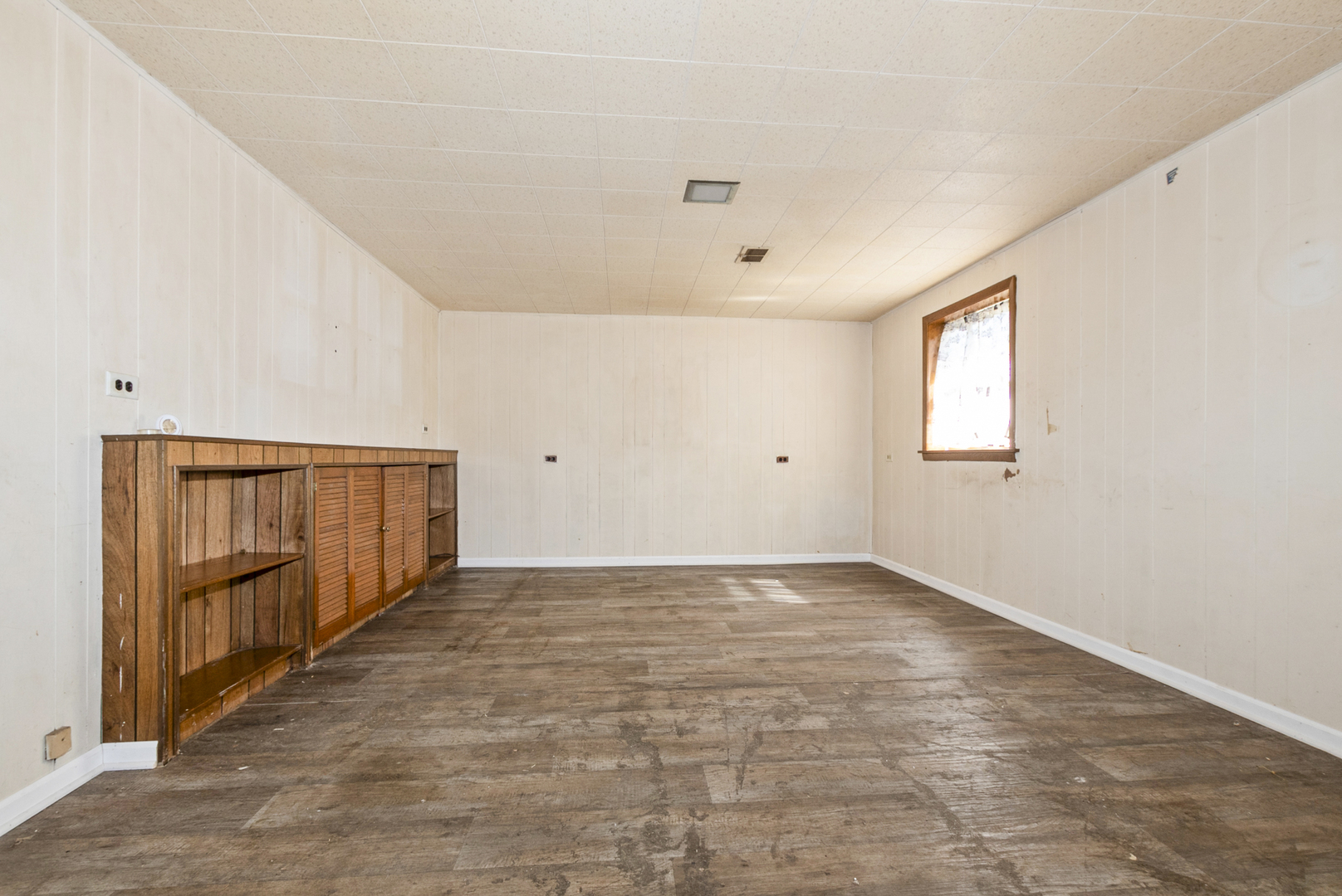 14455 Kedvale Avenue, Midlothian, IL 60445